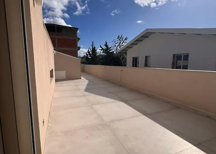 La Giardini Apartment *